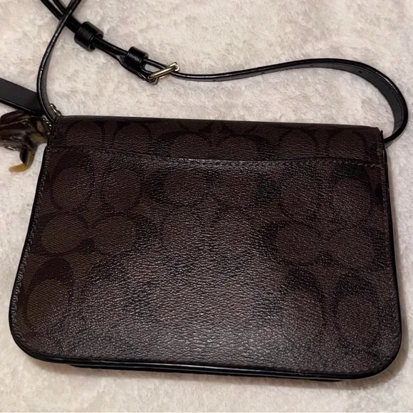 Coach Signature Brown Crossbody Bag - Picture 2 of 5